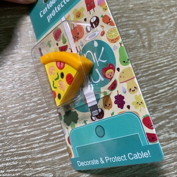 Pizza Cable Bite - Picture 7 of 7